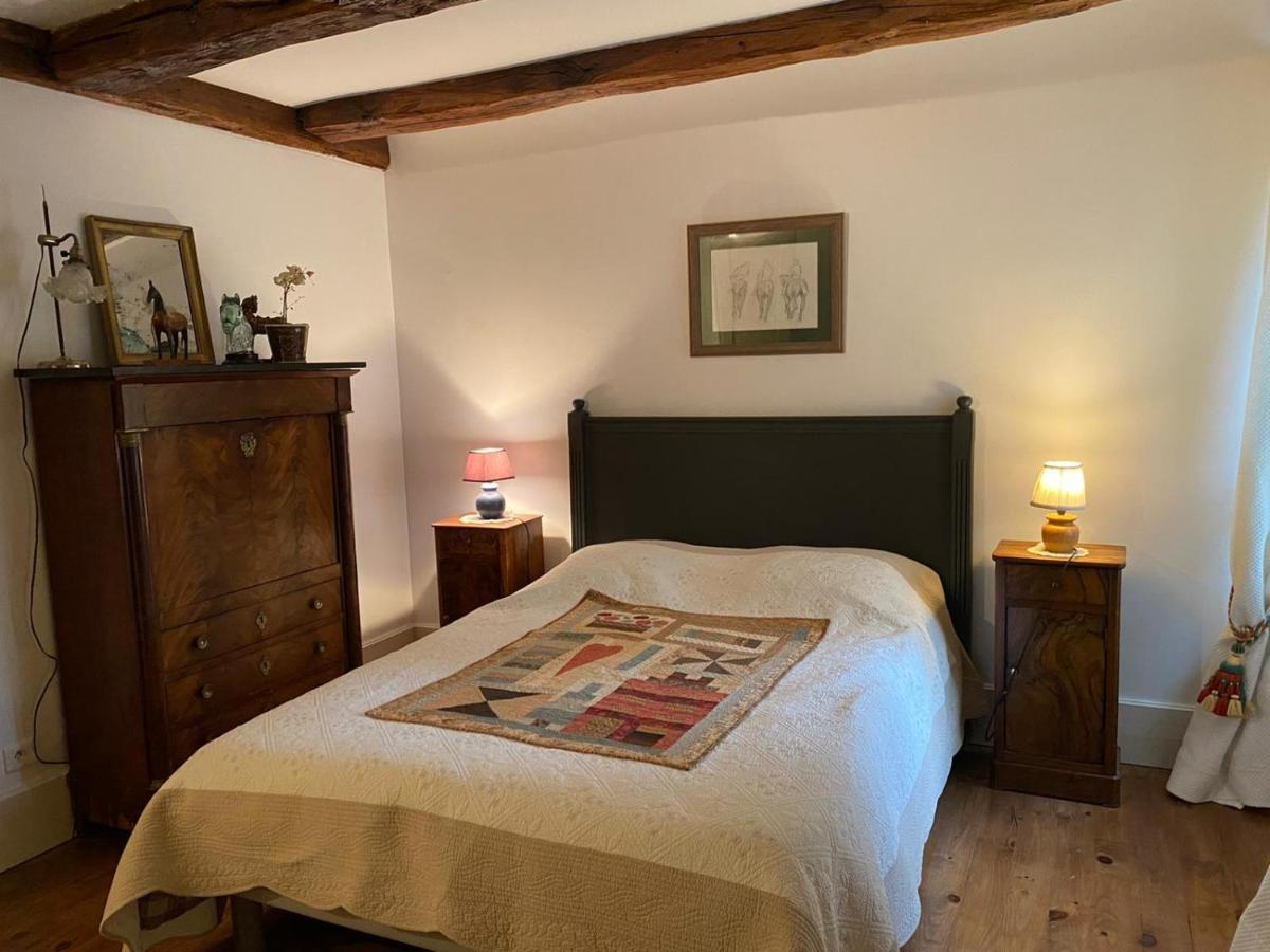 Le Pigeonnier De Saint-Loup Bed And Breakfast Eksteriør billede