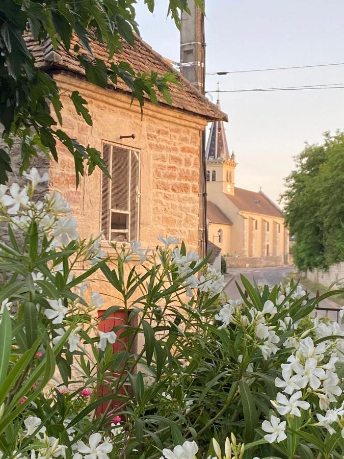 Le Pigeonnier De Saint-Loup Bed And Breakfast Eksteriør billede